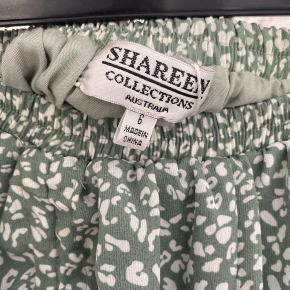 Shareen Collections Skirt - Picture 2 of 5